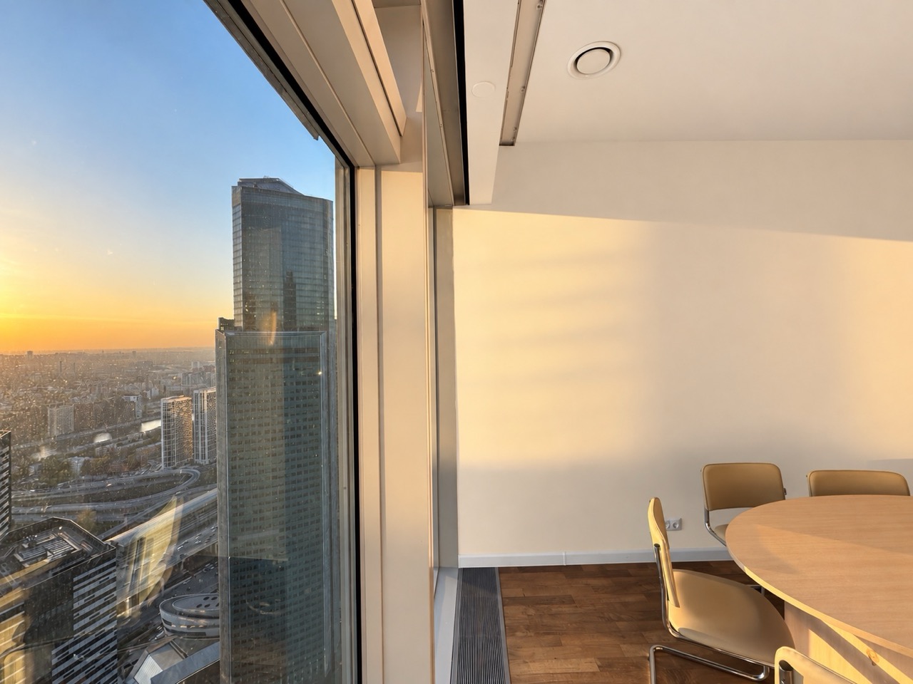 Офис 23 м² — Город Столиц, Москва, 55 этаж