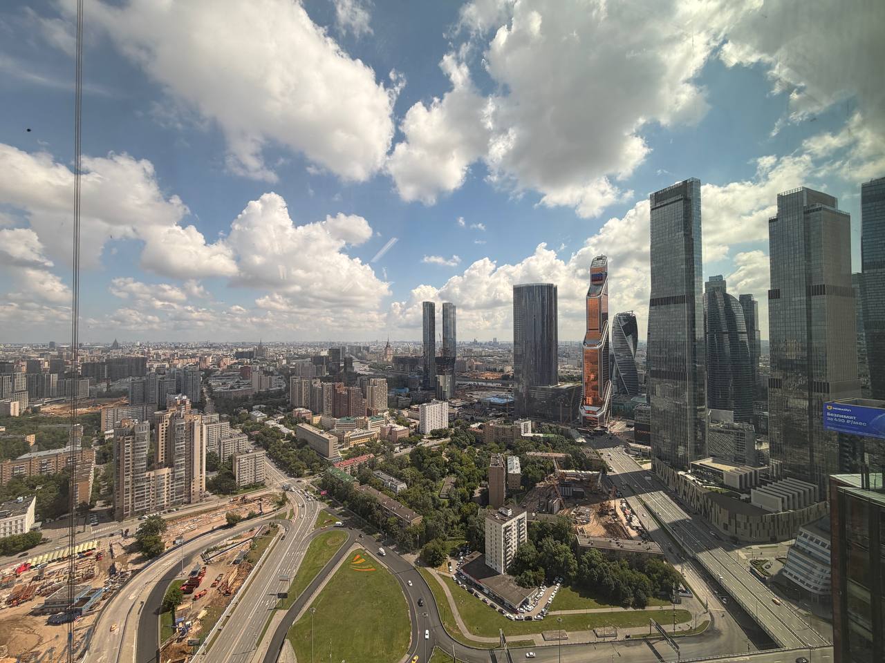 Паркинг 17 м² в башне iCity, Space, 25 этаж
